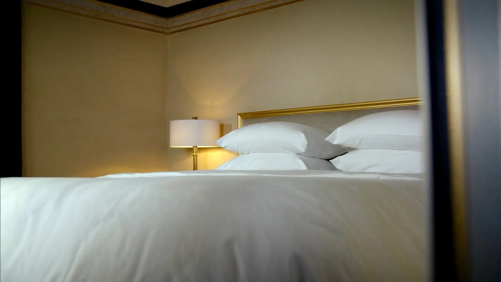 How to Sleep After a Hair Transplant